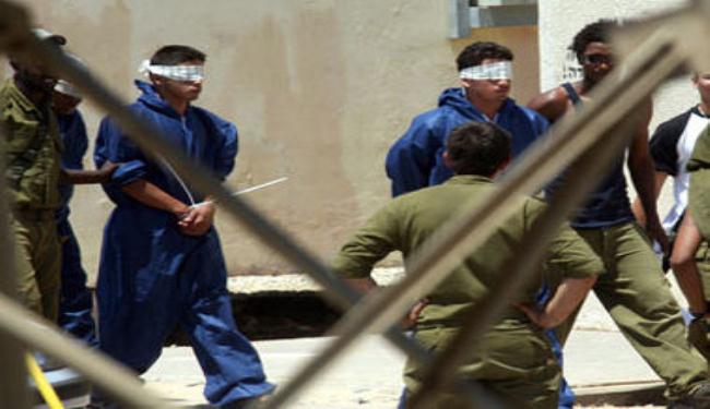 سياسي فلسطيني: المقاومة والانتفاضة هي أقصر الطرق لتحرير الاسرى