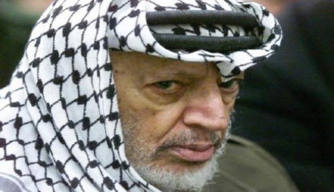 بدء الاجراءات لفتح قبر ياسر عرفات