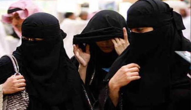 مسؤول سعودي: الفتيات لدينا أشبه بالسجينات
