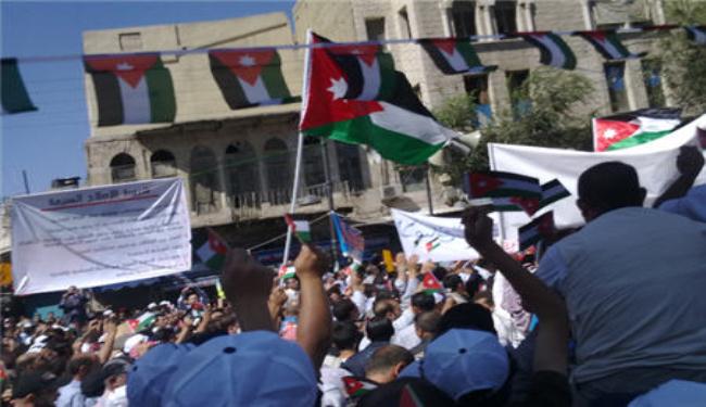 الشعب الاردني يرفض التبعية للغرب ويؤكد على التغيير السياسي