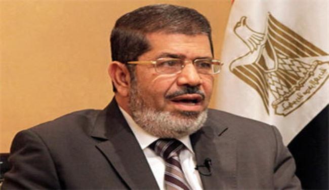 مرسي يؤكد مصر تسير على طريق الحرية والديمقراطية