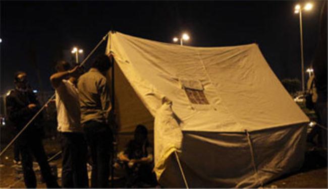 المتظاهرون يعتصمون بميدان التحرير حتى تحقيق مطالبهم