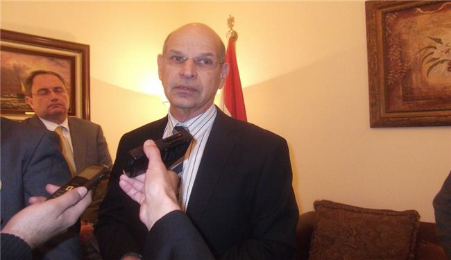 سکوت صهیونیستها درباره فراخوانی سفیرشان در قاهره