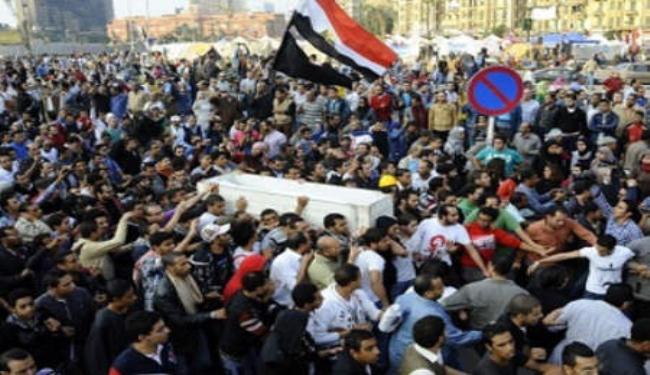 تشييع اثنين من قتلى احداث قصر الاتحادية 