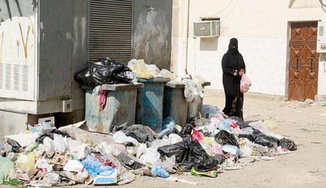 أهالي جدة يتخوفون من انتشار الاوبئة إثر تكدس النفايات
