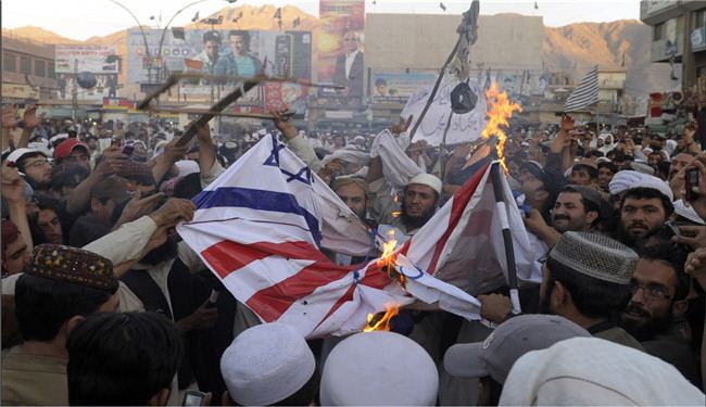 يوتيوب يثبت فيلماضد الإسلام ويزيل آخر يدين ال خليفة