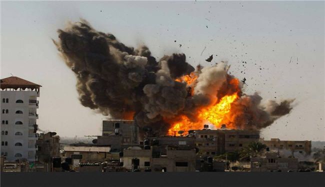 معرض في غزة لاحياء الذكرى الرابعة لحرب 2008