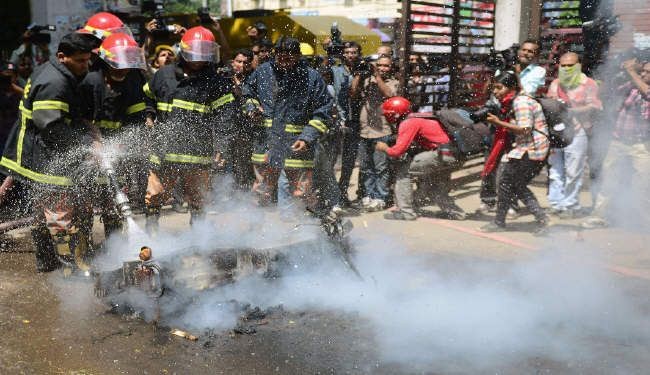 احتجاج في بنغلاديش يتحول الى أعمال عنف