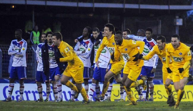 هزيمة ليون البطل امام فريق مغمور في كأس فرنسا