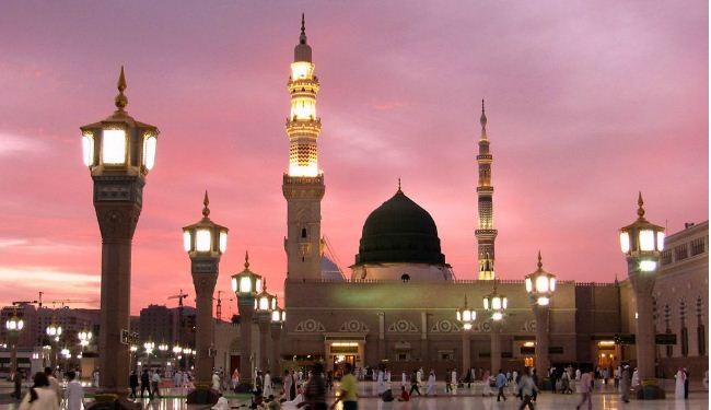في ذکری رحيل سيد البرية (ص) وحفيده المجتبی (ع)