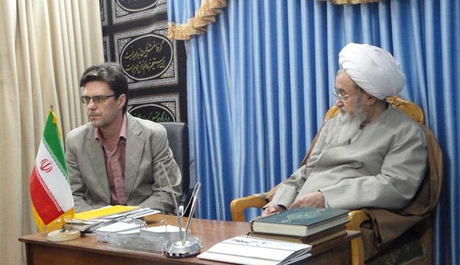 مدرب شطرنج ليتواني في ايران يعتنق الاسلام