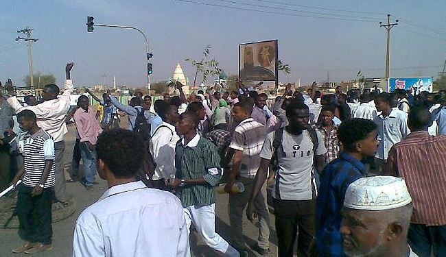 اشتباكات بين الشرطة وطلبة جامعيين في السودان