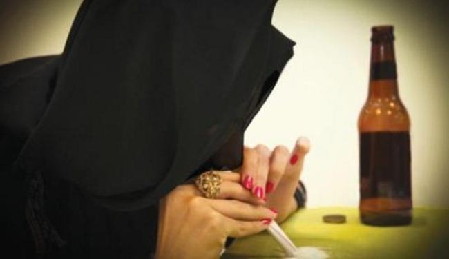 الاف المدمنين بالسعودية يراجعون مصحات العلاج