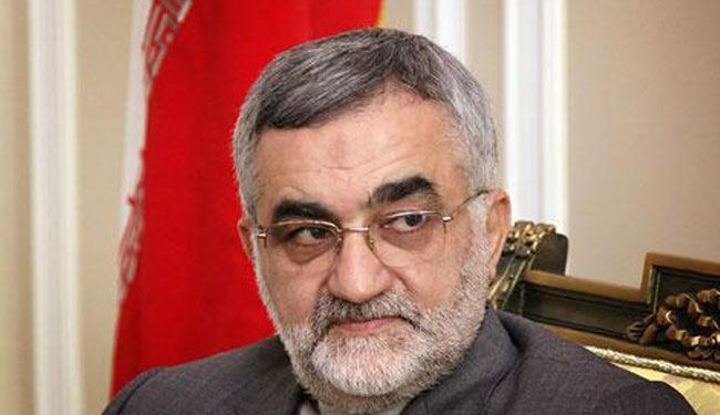 البرلمان الايراني يدعم تنمية العلاقات مع روسيا