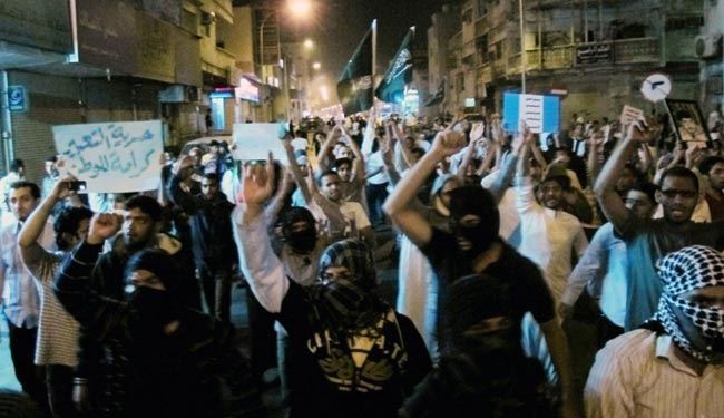 عربستان در مسیر انقلاب حرکت می کند