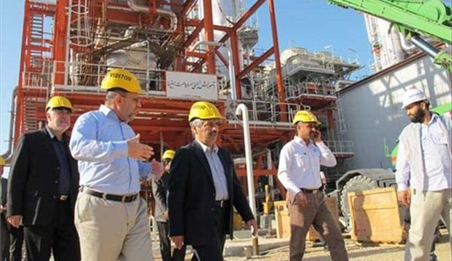 ايران تضع شرطا لعودة الاجانب الى صناعتها النفطية
