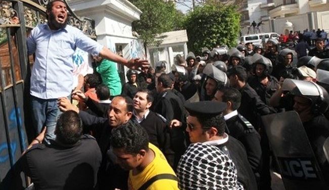 جزئیات حادثه مقابل منزل کاردار ایران در قاهره