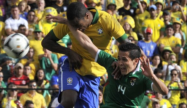 فوز محليو البرازيل على منتخب بوليفيا برباعية بيضاء