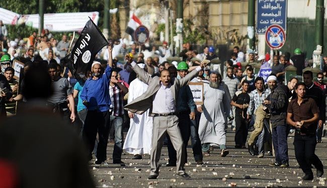 اشتباكات بين انصار ومعارضي مرسي بالقاهرة