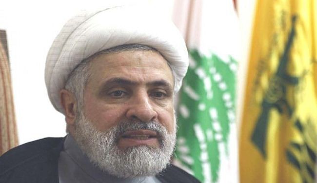 قاسم يدعو لتشكيل حكومة جامعة ويؤكد بقاء المقاومة