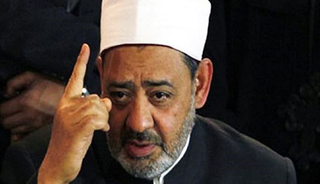 شیخ الازهر شمشیر خود را از رو بست