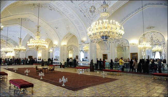 إقبال السياح الأجانب علی إيران يرتفع نحو 30%