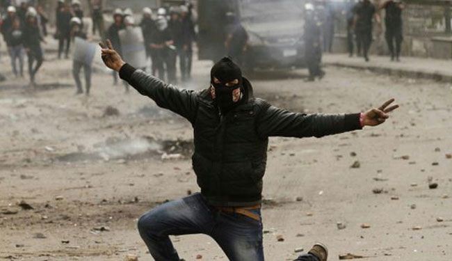 حبس عناصر لـ(بلاك بلوك) الشبابية المعارضة لمرسي