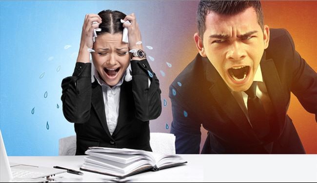 مؤشرات جسدية تدل على ان مديرك يكرهك!
