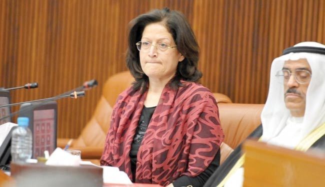 معالي الوزيرة اعذريني.. سيطول بك البكاء!