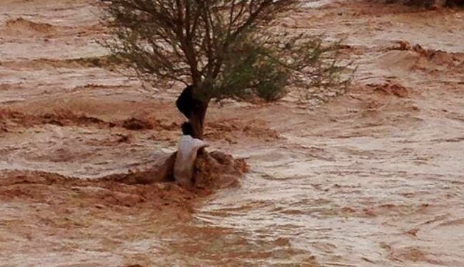 باران بهاری زندگی عربستانی‌ها را فلج کرد