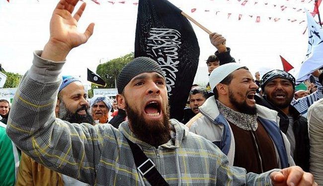 الشرطة التونسية تفرق تظاهرة لسلفيين متشددين
