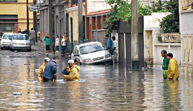 قتيلان و جرحى بسبب الامطار الغزيرة في الجزائر