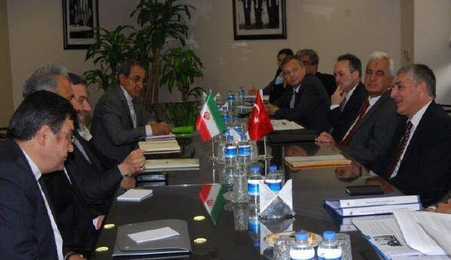 ایران وترکيا تبحثان المستجدات الاقلیمیة والدولیة