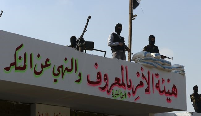 اعدام نوجوان سوری مقابل خانواده خود