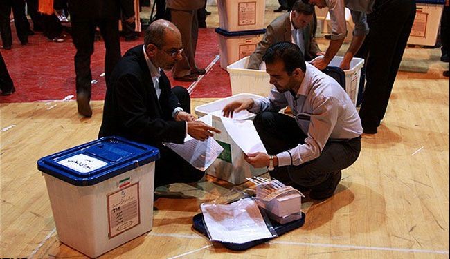 ممثلو المرشحين للرئاسة يحضرون إلى وزارة الداخلية