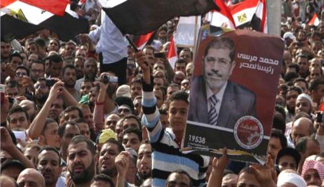 الاحزاب الاسلامية تدعو الى تظاهرة مؤيدة لمرسي