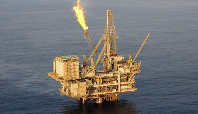 برنت يستقر فوق 105 دولارات متجها نحو تسجيل أكبر زيادة أسبوعية