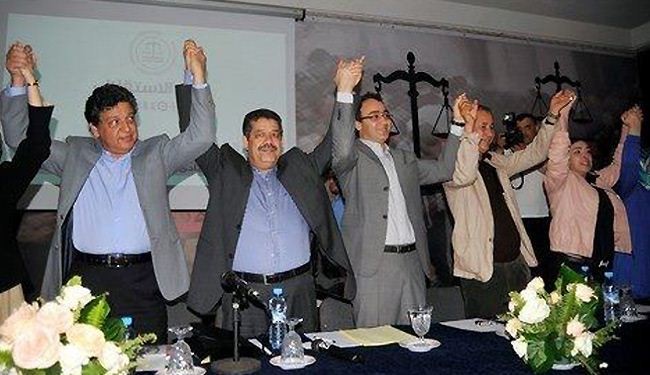 حزب العدالة والتنمية المغربي يهدد بحل البرلمان