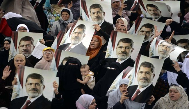 دعوات الى انصار الرئيس المعزول لمليونية جديدة غدا