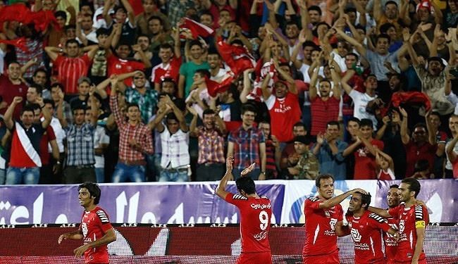 بيرسبوليس يهزم مس كرمان و ينتزع الوصافة