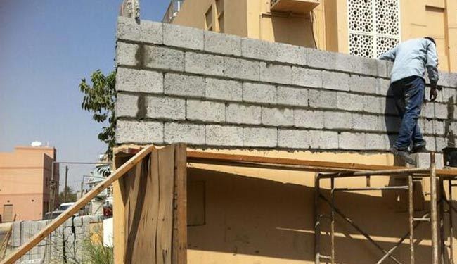 هل رفع البحرينيين أسوار المنازل يمنع تسلق الشرطة؟