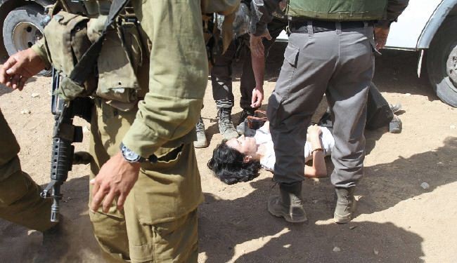 مطالبة الاحتلال بتوضيح سبب مصادرته مساعدات الفلسطينيين