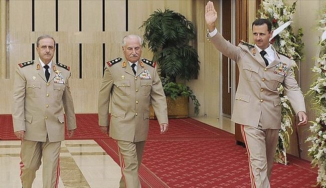 وزیر دفاع سابق سوریه: در اینجا می مانم و می میرم