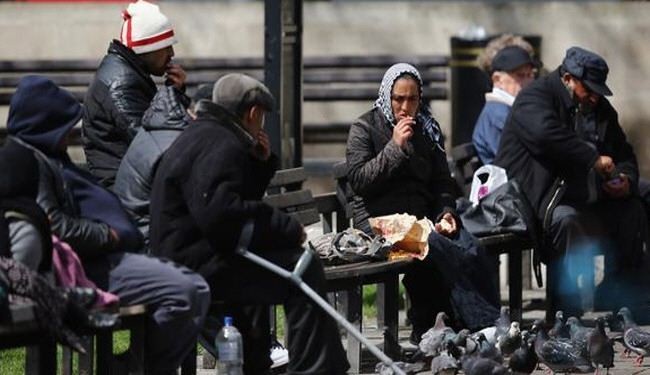 لندن تدعو المهاجرين غير الشرعيين الى المغادرة
