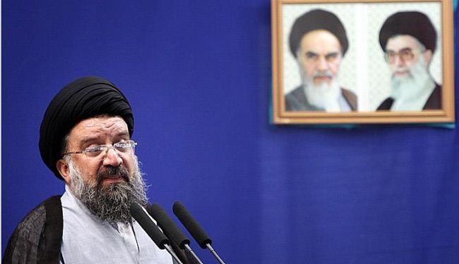 خطيب جمعة طهران: نتفاوض مع تأكيدنا على شعار الموت لاميركا