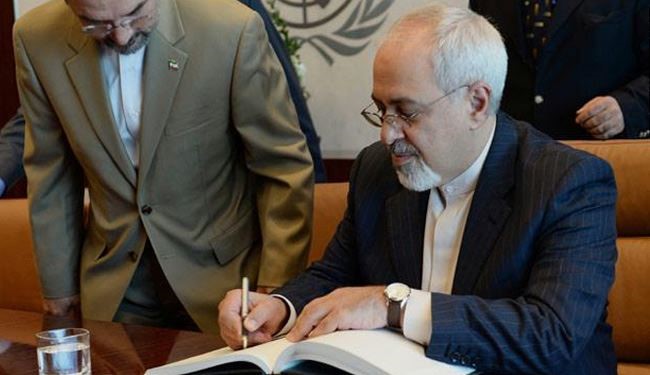 ظريف: ايران تمد يدها لجوارها لمواجهة التحديات