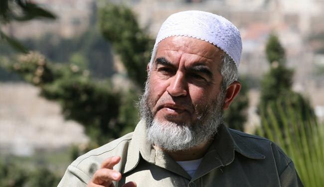 الاحتلال يمدد منع دخول الشيخ رائد صلاح إلى 