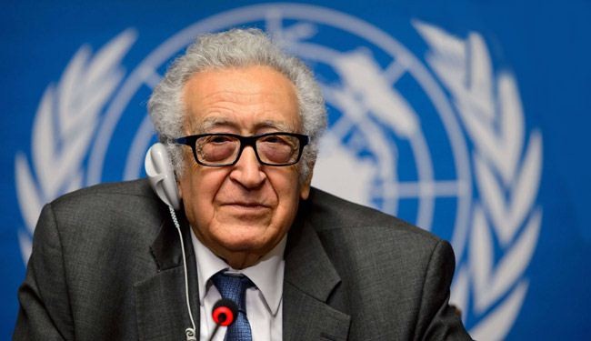 الابراهيمي: دمشق والمعارضة تعهدتا بعدم التعرض لقوافل المساعدات