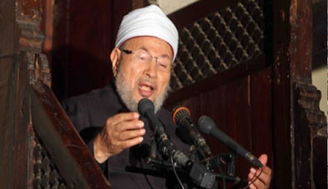 امارات در اعتراض به سخنان قرضاوی سفیر قطر را احضار کرد
