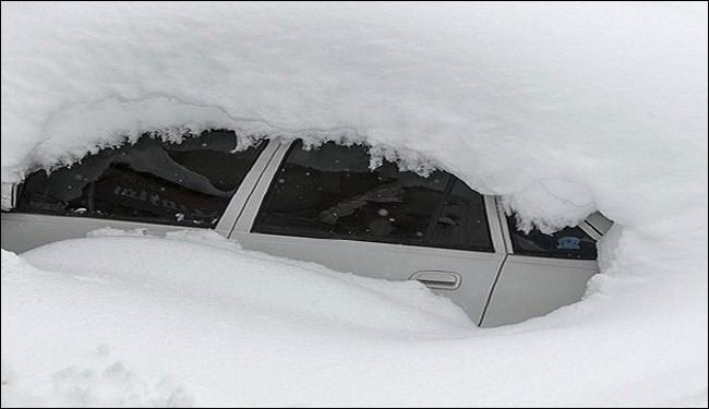 بالصور..الثلوج تحاصر نحو الف قرية و20 مدينة في ايران
